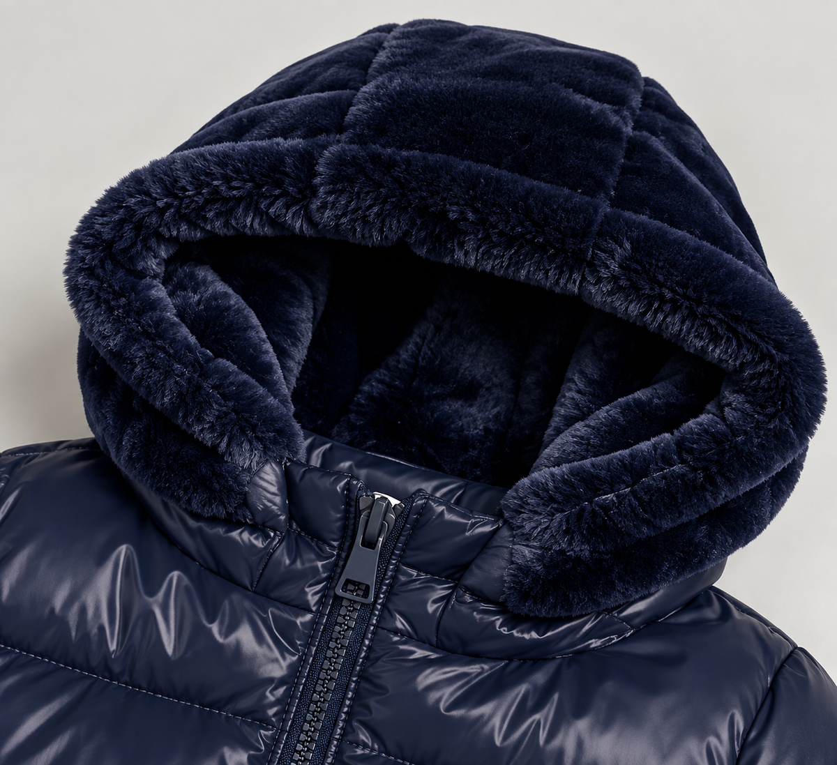 Chamarra Acolchonada con Gorro